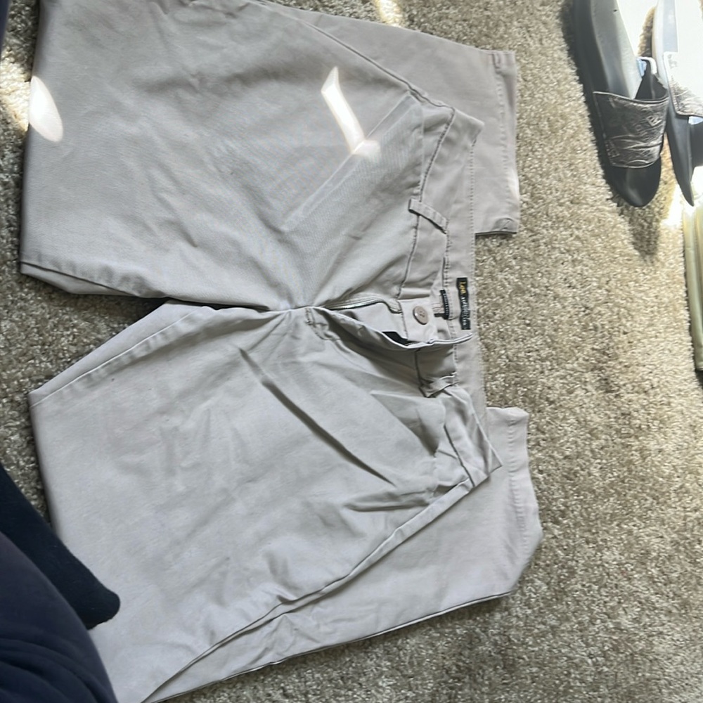 Size 10/medium lee straight leg khakis